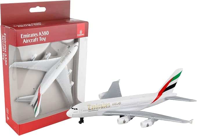 AVION UNICO EMIRATES A380