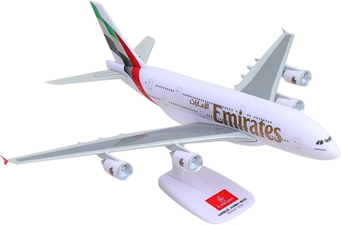 FLIGHT EMIRATES A380 1/250